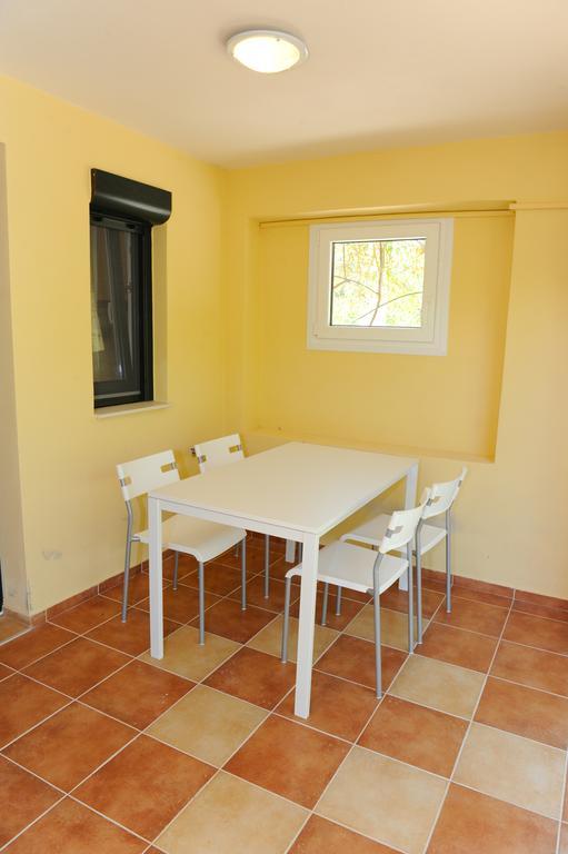 Appartamenti Angelika Perdika  Room photo